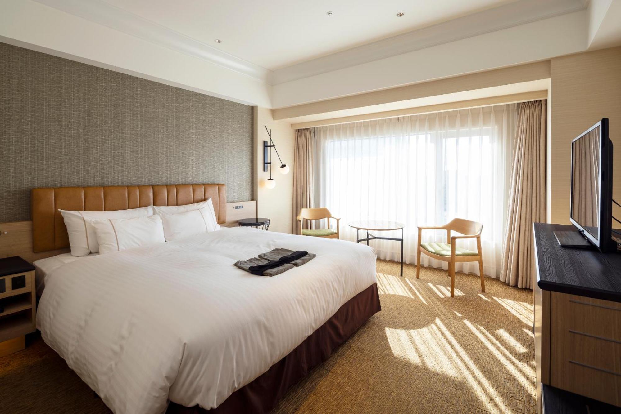 Kobe Bay Sheraton Hotel & Towers Esterno foto