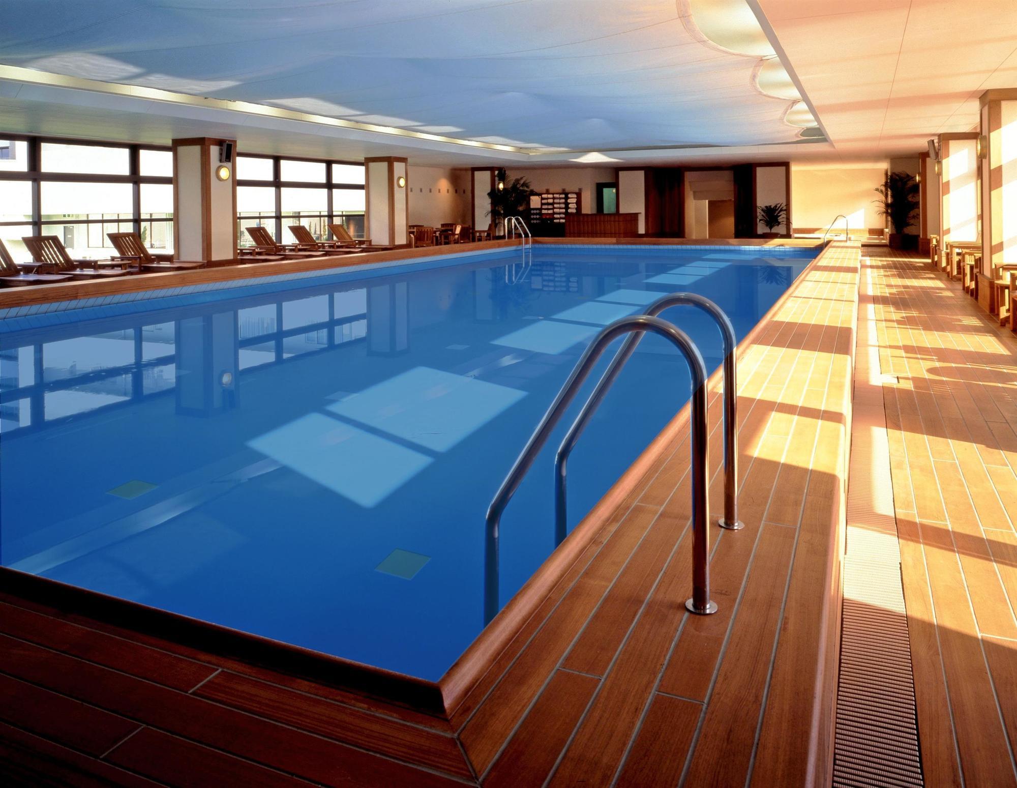 Kobe Bay Sheraton Hotel & Towers Servizi foto